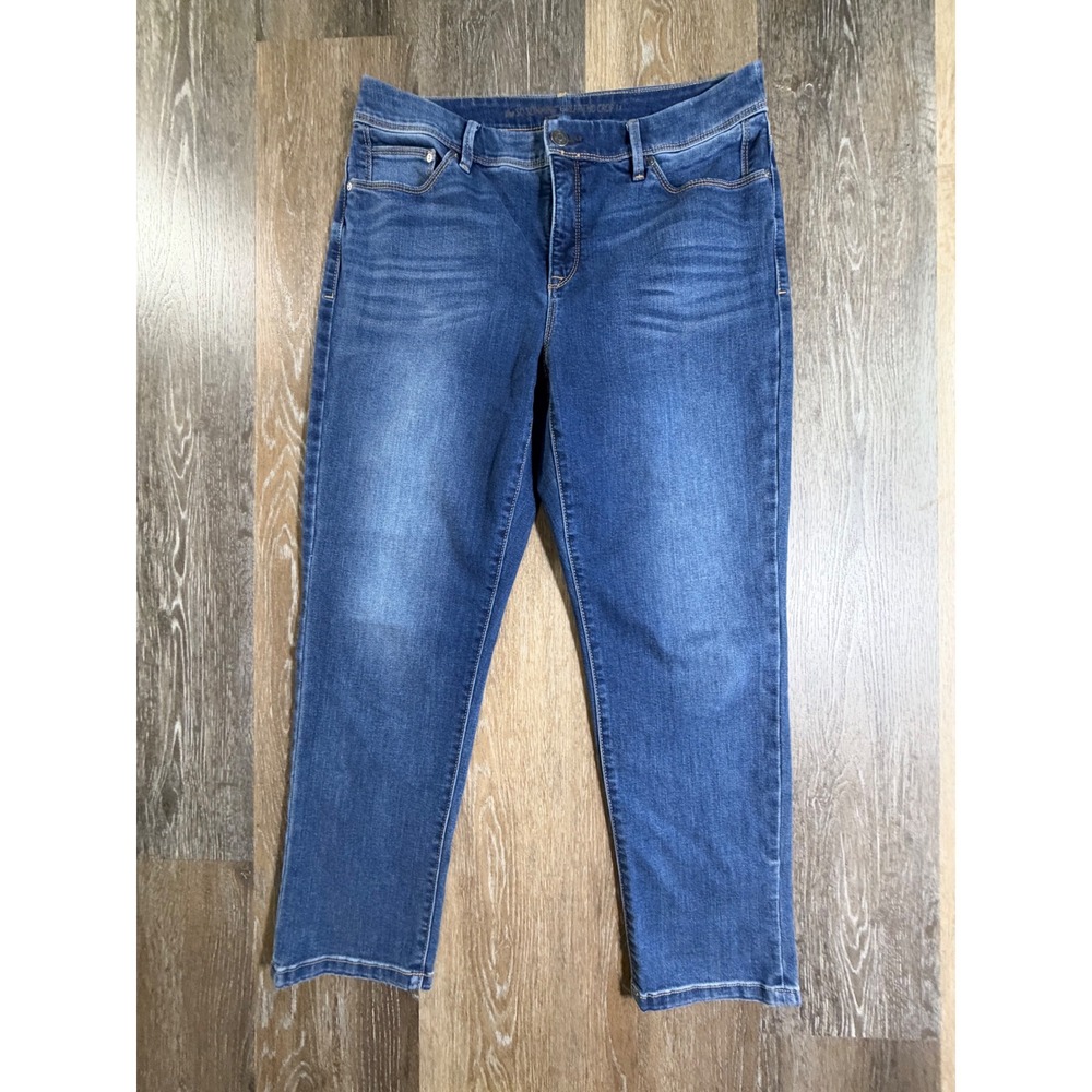 Chico's So Slimming Girlfriend Crop Jeans Womens Size 1 Blue Denim Stretch Pant